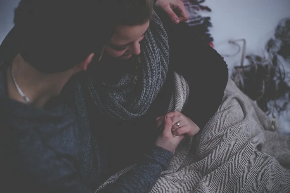 Hearing that his parents were coming to visit, the rich man begged a homeless girl to play the role of his fiancée for just one evening 2 download 23 4